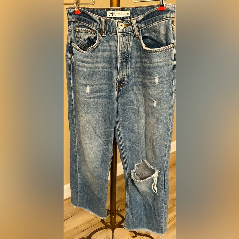 Woman’s Zara Jeans. Size 2